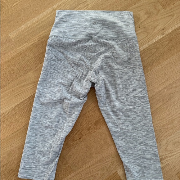 lululemon athletica Black and White Patterned Leggings - Picture 2 of 4